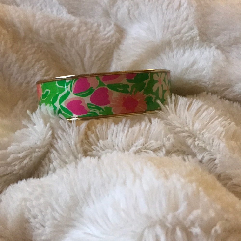Lily Pulitzer bracelet! (New w/o tags)